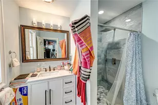 85 Bayview Ave, Patchogue, NY 11772 - Photo 6