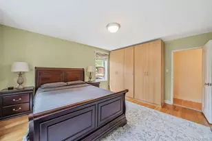 103-26 68th Ave, Forest Hills, NY 11375 - Photo 16