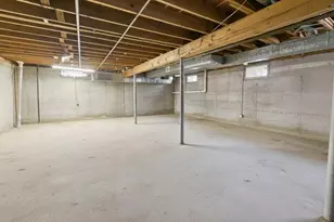 10 Westwind Dr, Bohemia, NY 11716 - Photo 20