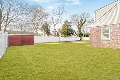 820 Southern Parkway, Uniondale, NY 11553 - Photo 24