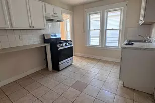 25 Lent St, Poughkeepsie, NY 12601 - Photo 10