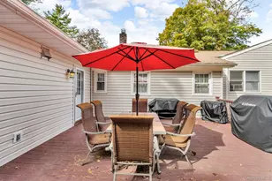 34 Steiner Dr, Mahopac, NY 10541 - Photo 18