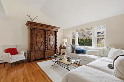 166 Highview Street, Mamaroneck, NY 10543 - Photo 6