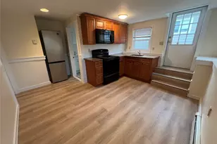 62 Warwick Rd, Island Park, NY 11558 - Photo 2