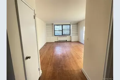 17 Rockledge Road #2B, Hartsdale, NY 10530 - Photo 4