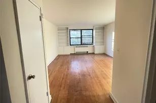 17 Rockledge Rd, Hartsdale, NY 10530 - Photo 4