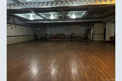 3337 Farrington Street, Flushing, NY 11354 - Photo 2