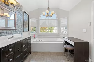 2 Mayflower Ln, Holtsville, NY 11742 - Photo 22