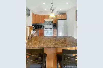 50-24 193 Street, Fresh Meadows, NY 11365 - Photo 4