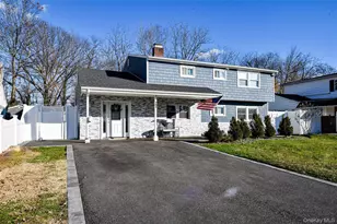 181 Friends Ln, Westbury, NY 11590 - Photo 2