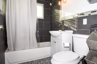 181 Friends Lane, Westbury, NY 11590 - Photo 14