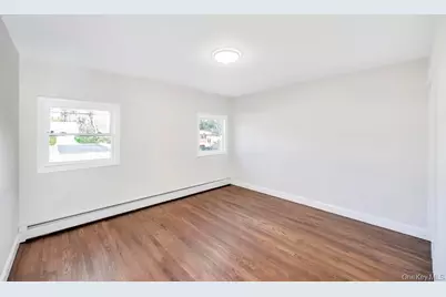 16 Columbus Avenue, Brentwood, NY 11717 - Photo 16