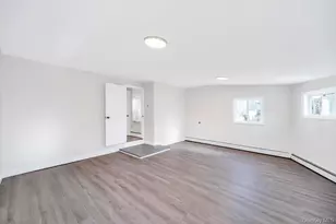 16 Columbus Ave, Brentwood, NY 11717 - Photo 14