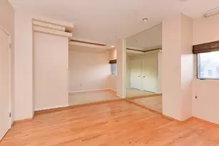 130 S Middle Neck Rd, Great Neck, NY 11021 - Photo 8