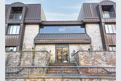 130 S Middle Neck Road #2, Great Neck, NY 11021 - Photo 2