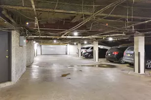 130 S Middle Neck Rd, Great Neck, NY 11021 - Photo 20