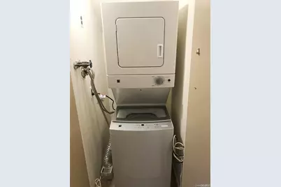 130 S Middle Neck Road #2, Great Neck, NY 11021 - Photo 14