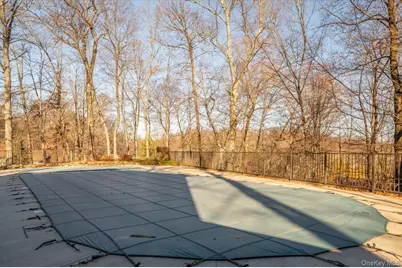 110 Round Hill Road, Dobbs Ferry, NY 10522 - Photo 34