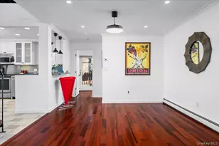 110 Round Hill Rd, Dobbs Ferry, NY 10522 - Photo 10