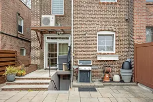 64-68 83 Pl, Middle Village, NY 11379 - Photo 32