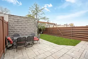 64-68 83 Pl, Middle Village, NY 11379 - Photo 30