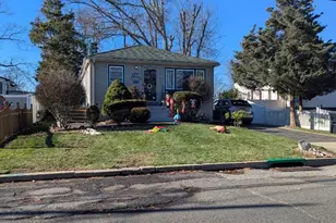 [Address not provided], Bay Shore, NY 11706 - Photo 10