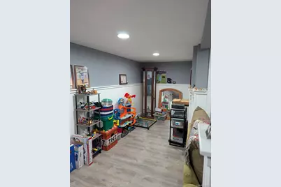 [Address not provided], Bay Shore, NY 11706 - Photo 6