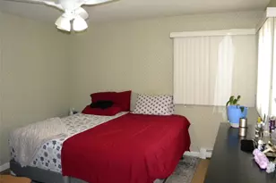 79 S Evergreen Dr, Selden, NY 11784 - Photo 16