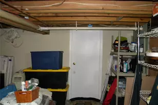 79 S Evergreen Dr, Selden, NY 11784 - Photo 28