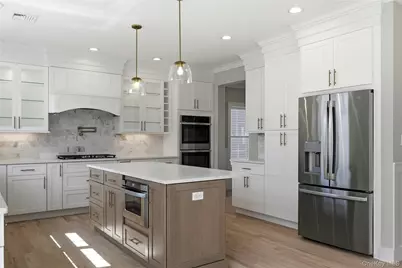 3390 Woodward Avenue, Wantagh, NY 11793 - Photo 18