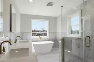 3390 Woodward Ave, Wantagh, NY 11793 - Photo 26