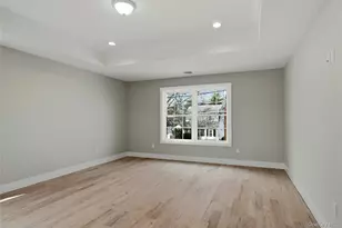 3390 Woodward Ave, Wantagh, NY 11793 - Photo 24