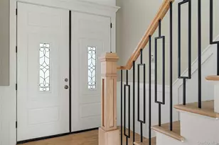 3390 Woodward Ave, Wantagh, NY 11793 - Photo 8