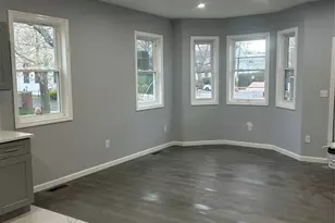 562 S 9th Ave, Mount Vernon, NY 10550 - Photo 6