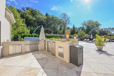 15 High Ridge Lane, Locust Valley, NY 11771 - Photo 14