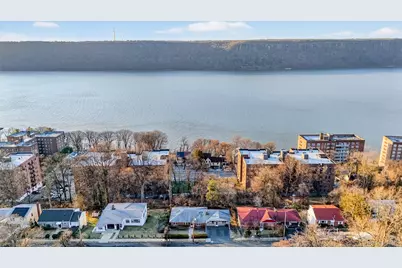 43 Arthur Place, Yonkers, NY 10701 - Photo 4