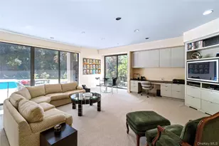 20 Cole Dr, Armonk, NY 10504 - Photo 12