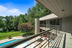 20 Cole Dr, Armonk, NY 10504 - Photo 28