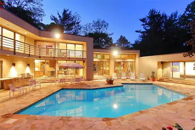 20 Cole Drive, Armonk, NY 10504 - Photo 2