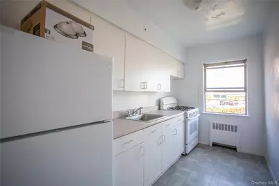 345 Shore Road #1E, Long Beach, NY 11561 - Photo 4