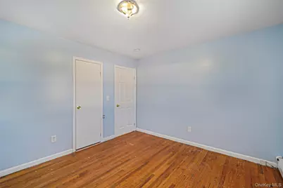 182 New York Avenue, Bay Shore, NY 11706 - Photo 18