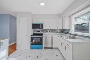 182 New York Ave, Bay Shore, NY 11706 - Photo 12