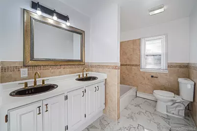 182 New York Avenue, Bay Shore, NY 11706 - Photo 20