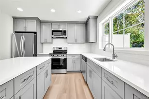 670 E Main St, Jefferson Valley, NY 10535 - Photo 6