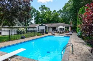 189 Old Westbury Rd, Old Westbury, NY 11568 - Photo 22