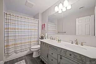 152 Wood Rd, Centereach, NY 11720 - Photo 26