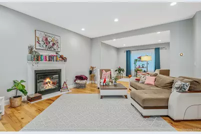 152 Wood Road, Centereach, NY 11720 - Photo 10