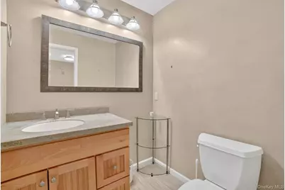 23 Berrybush Lane, Hastings on Hudson, NY 10706 - Photo 12