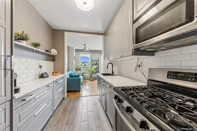 2400 Johnson Avenue #5F, Bronx, NY 10463 - Photo 6