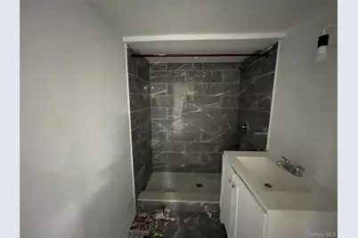 30 Oakcrest Avenue, Middle Island, NY 11953 - Photo 28